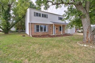 56 Banister DR, Hampton, VA 23666