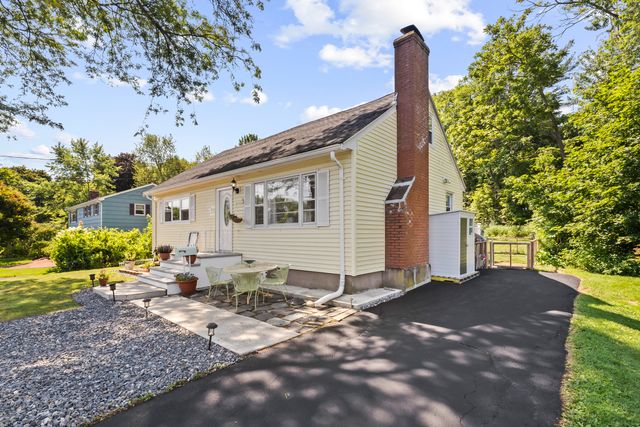4 Lewis Street, Vernon, CT 06066