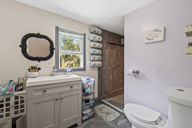4 Lewis Street, Vernon, CT 06066