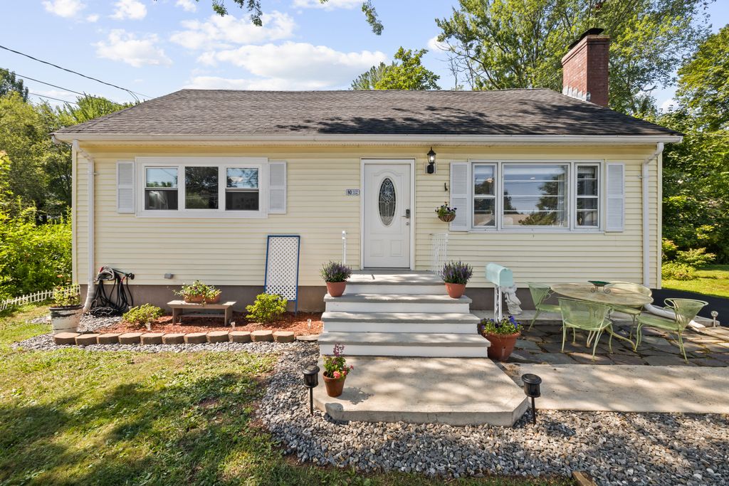 4 Lewis Street, Vernon, CT 06066