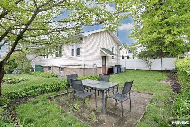 35 Demarest Avenue, Bergenfield, NJ 07621