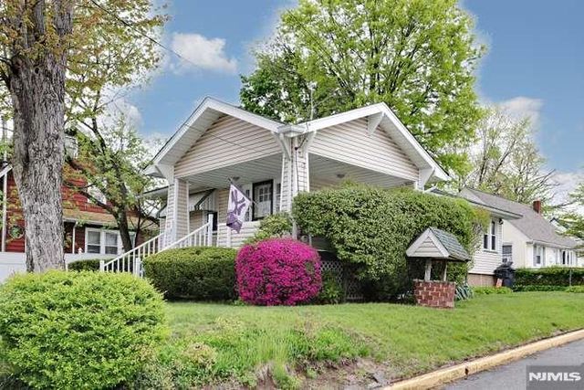 35 Demarest Avenue, Bergenfield, NJ 07621