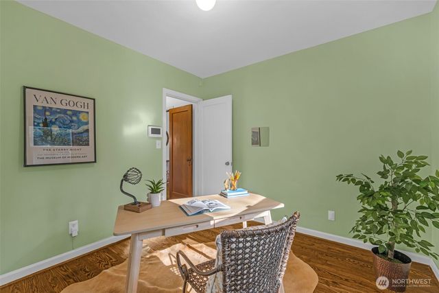 2301 Delmar Drive E, Seattle, WA 98102