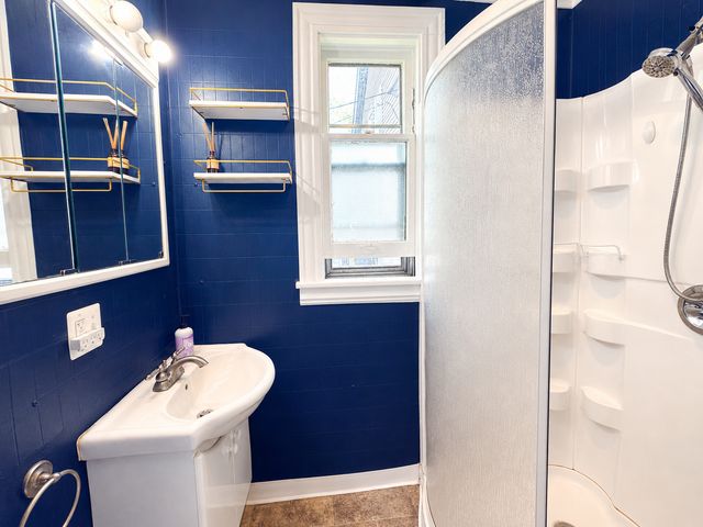 2926 Polk Street NE, Minneapolis, MN 55418