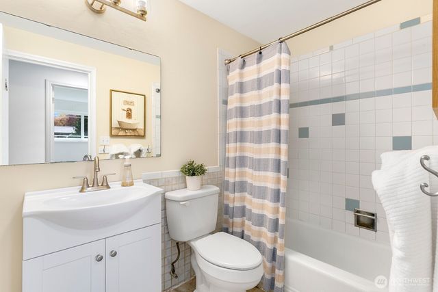 2809 Montclair Court SE, Lacey, WA 98503