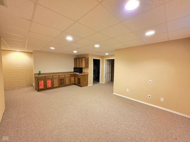 2042 Parkside Drive, Columbus, IN 47203