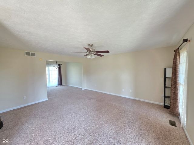 2042 Parkside Drive, Columbus, IN 47203