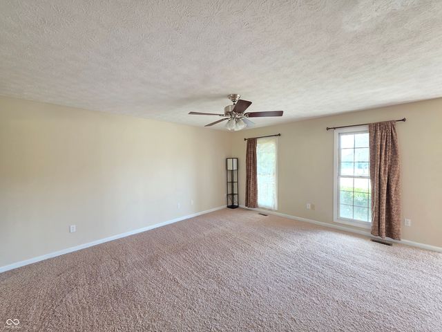 2042 Parkside Drive, Columbus, IN 47203