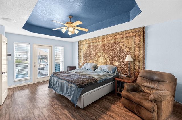 15825 ALMERIA Ave, Corpus Christi, TX 78418