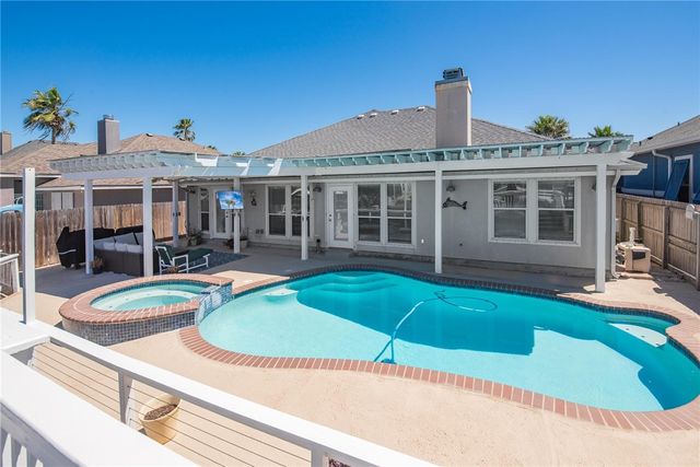 15825 ALMERIA Ave, Corpus Christi, TX 78418