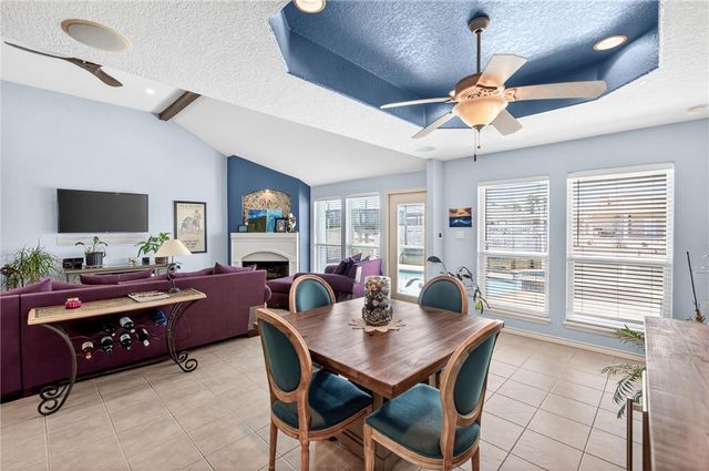 15825 ALMERIA Ave, Corpus Christi, TX 78418