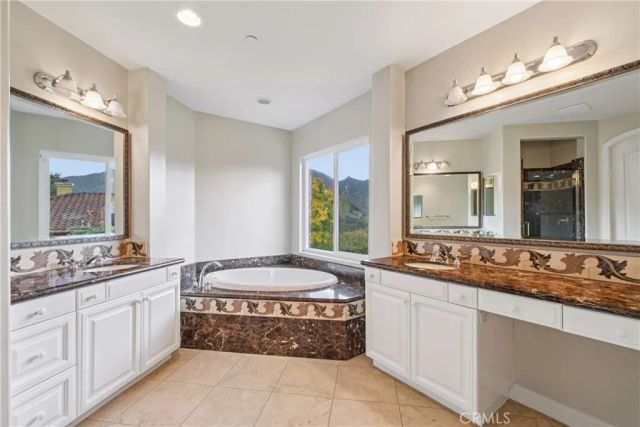 1908 Hazel Nut Court, Agoura Hills, CA 91301