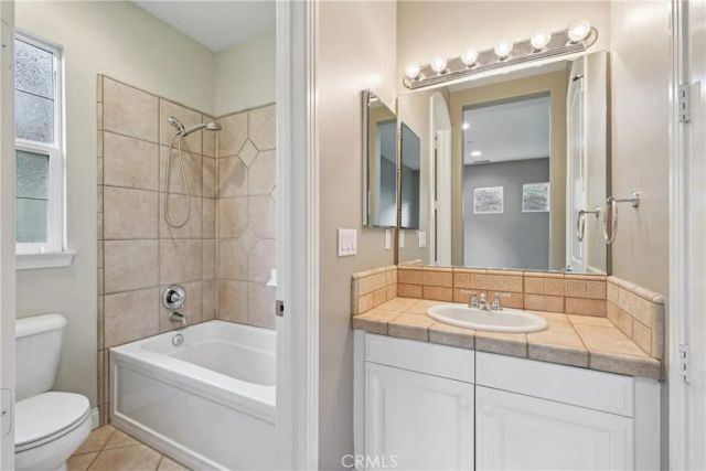 1908 Hazel Nut Court, Agoura Hills, CA 91301