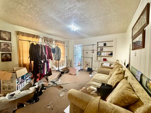 500 Mia Avenue, Dayton, OH 45417