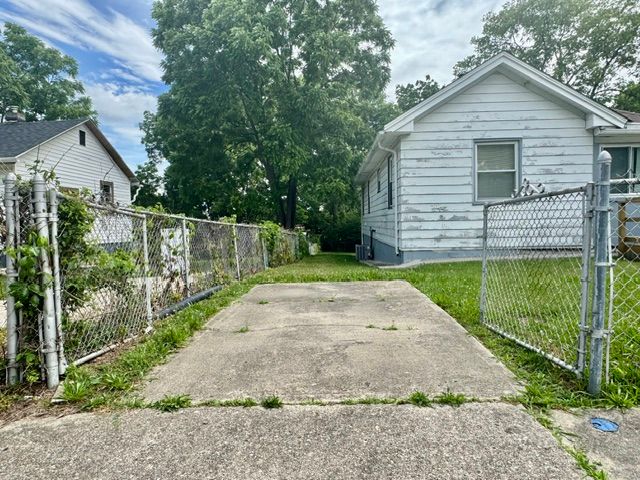 500 Mia Avenue, Dayton, OH 45417