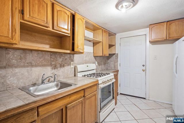59 Augusta Street, Irvington, NJ 07111