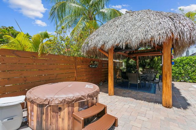 6601 Sweet Maple Lane, Boca Raton, FL 33433