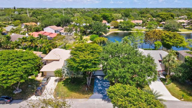 6601 Sweet Maple Lane, Boca Raton, FL 33433