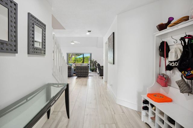 6601 Sweet Maple Lane, Boca Raton, FL 33433