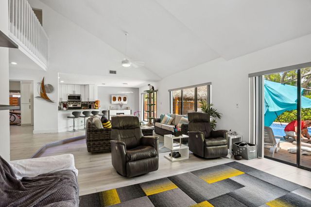 6601 Sweet Maple Lane, Boca Raton, FL 33433