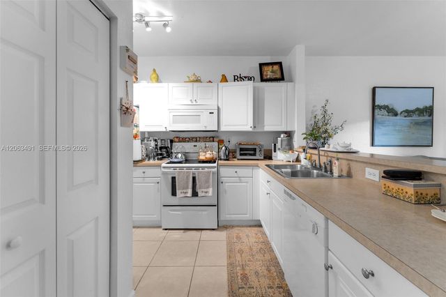 1595 NE 33rd Road 112-3, Homestead, FL 33033
