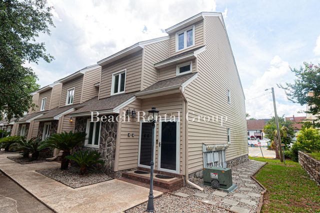 2010 Sand Dunes Dr. Unit 201, Myrtle Beach, SC 29577