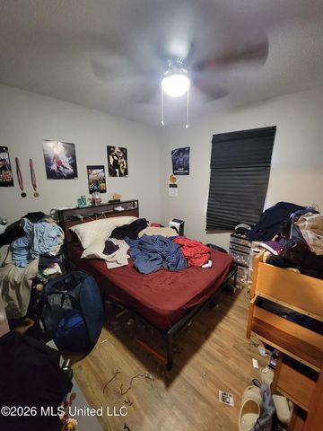 1301 Spruce Street, Ocean Springs, MS 39564