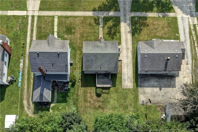 888 Frederick Boulevard, Akron, OH 44320