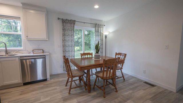 626 N SEMROW ROAD, Coloma, WI 54930