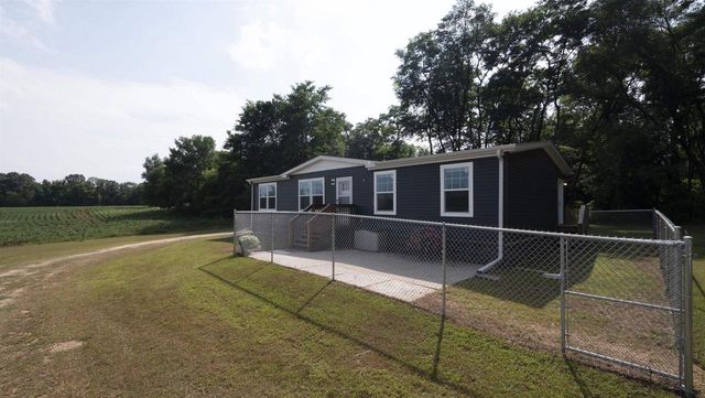 626 N SEMROW ROAD, Coloma, WI 54930