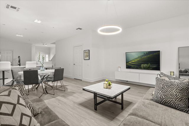 2804 POLVADERO LANE 103, Orlando, FL 32835