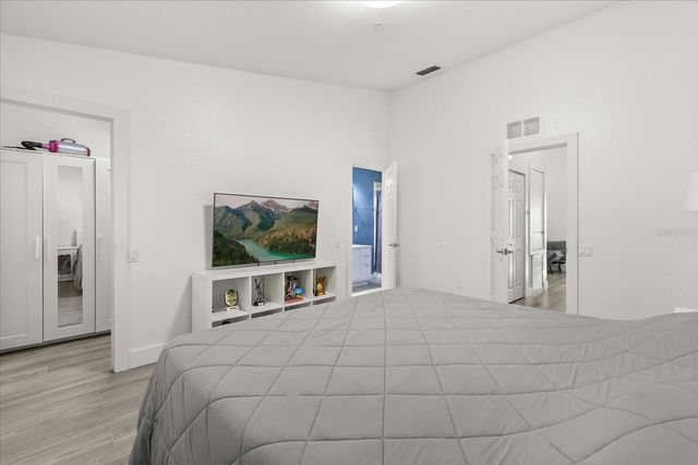 2804 POLVADERO LANE 103, Orlando, FL 32835