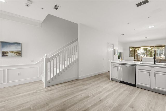 2804 POLVADERO LANE 103, Orlando, FL 32835