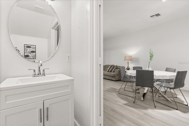 2804 POLVADERO LANE 103, Orlando, FL 32835