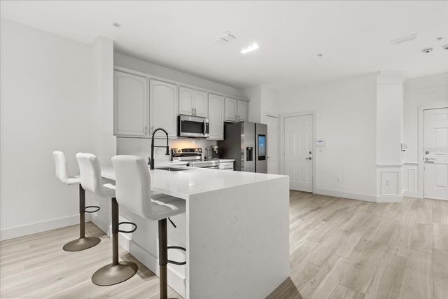 2804 POLVADERO LANE 103, Orlando, FL 32835