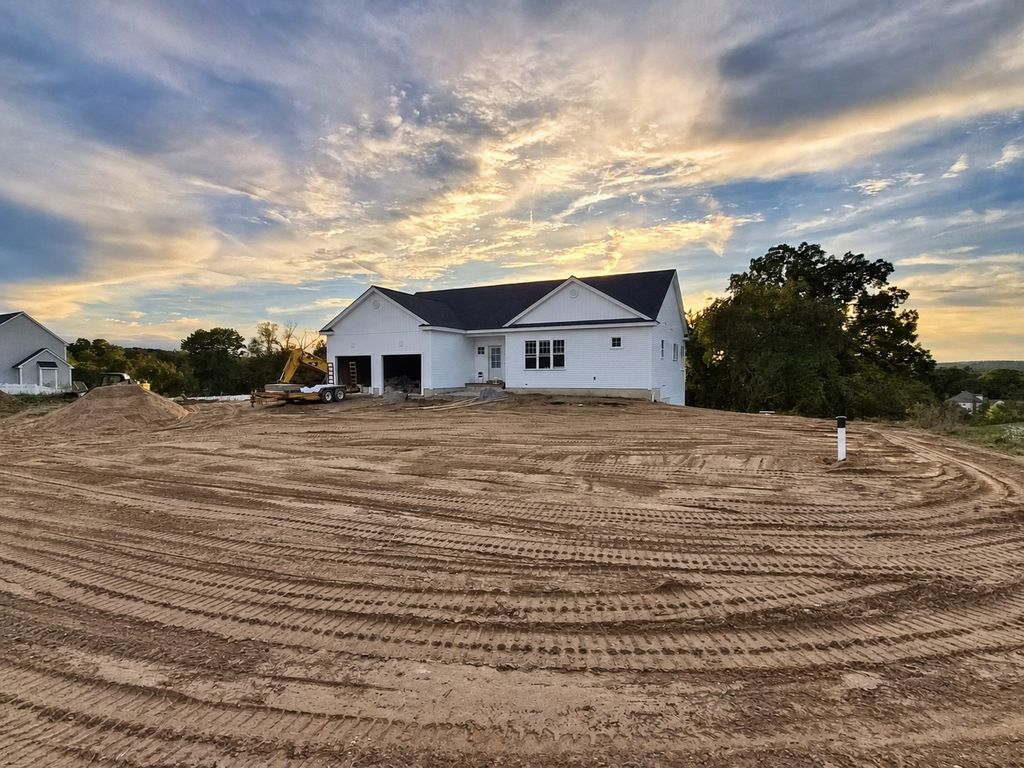 Lot 2 Bayliss Way, Uxbridge, MA 01569