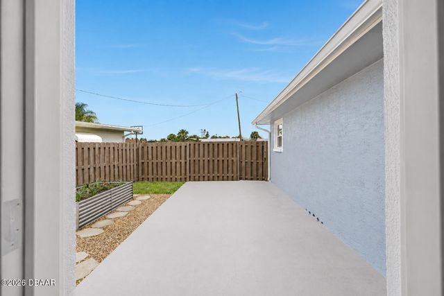 1032 Belaire Drive, Daytona Beach, FL 32118