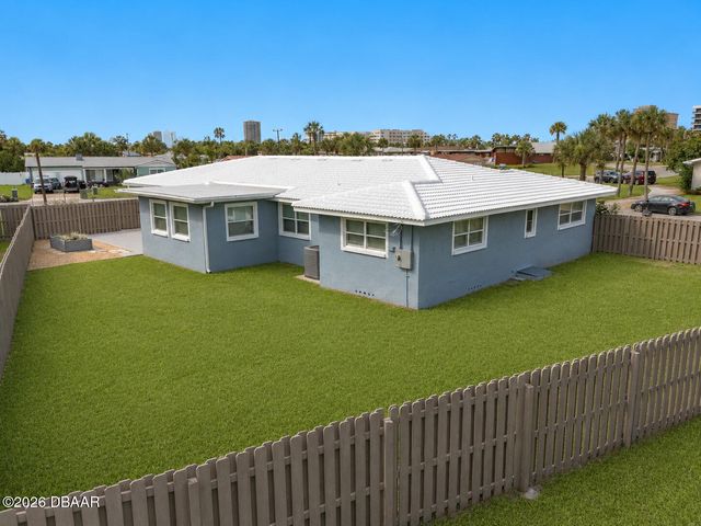1032 Belaire Drive, Daytona Beach, FL 32118