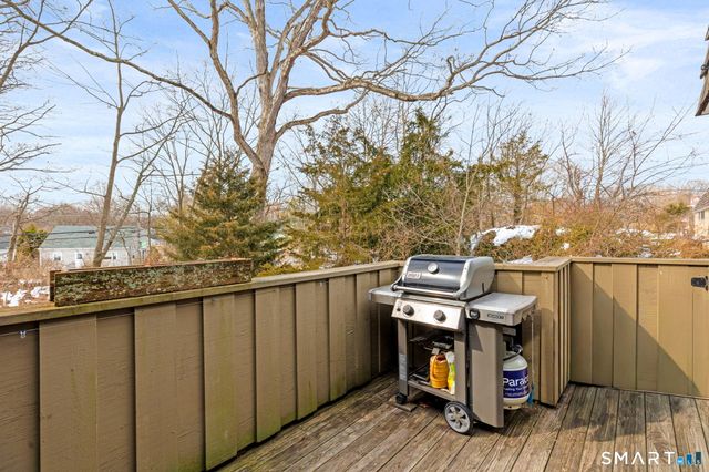 11 Ledgebrook Drive 11, Norwalk, CT 06854