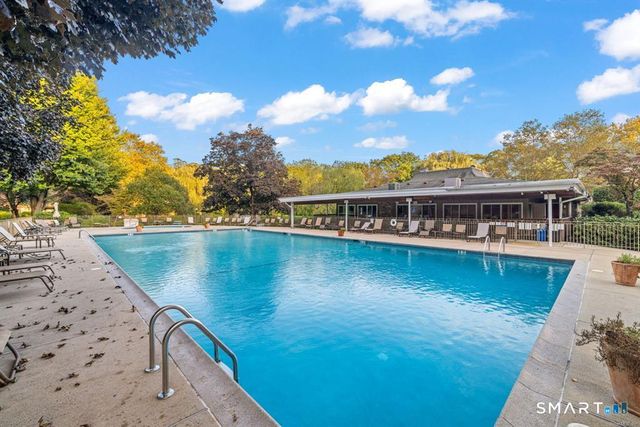 11 Ledgebrook Drive 11, Norwalk, CT 06854