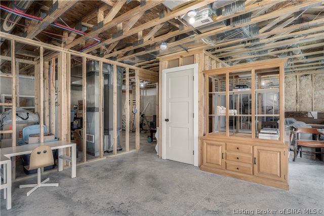 6019 Crestview Lane, Georgetown, IN 47122