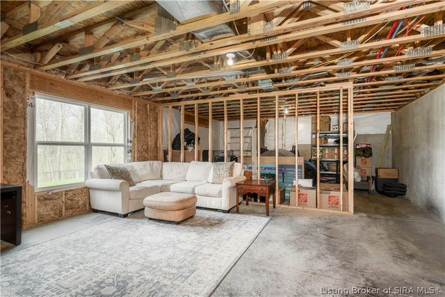 6019 Crestview Lane, Georgetown, IN 47122