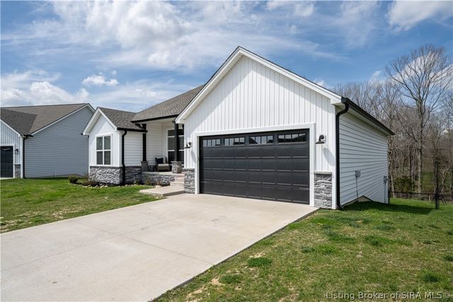 6019 Crestview Lane, Georgetown, IN 47122