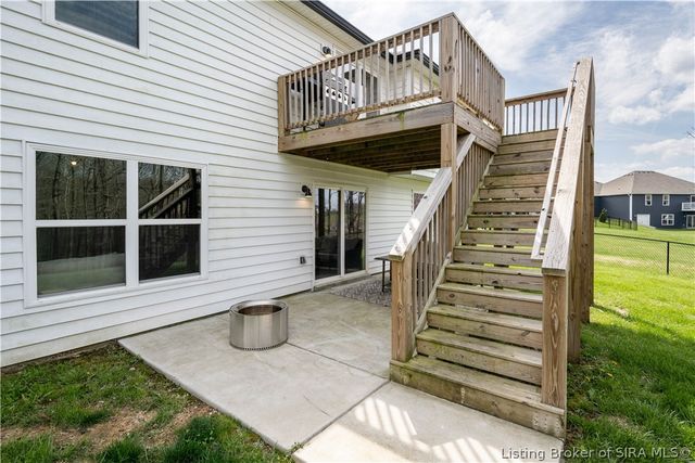 6019 Crestview Lane, Georgetown, IN 47122