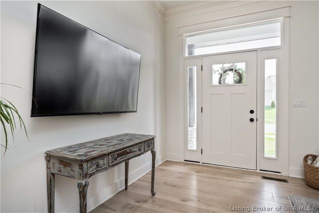 6019 Crestview Lane, Georgetown, IN 47122