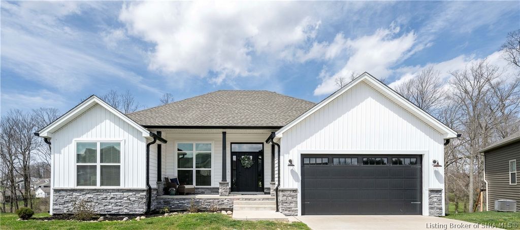 6019 Crestview Lane, Georgetown, IN 47122