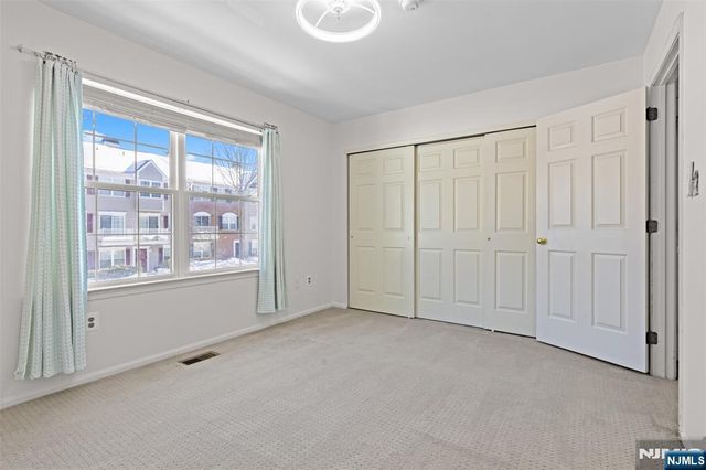 2384 Quill Court, Mahwah, NJ 07430