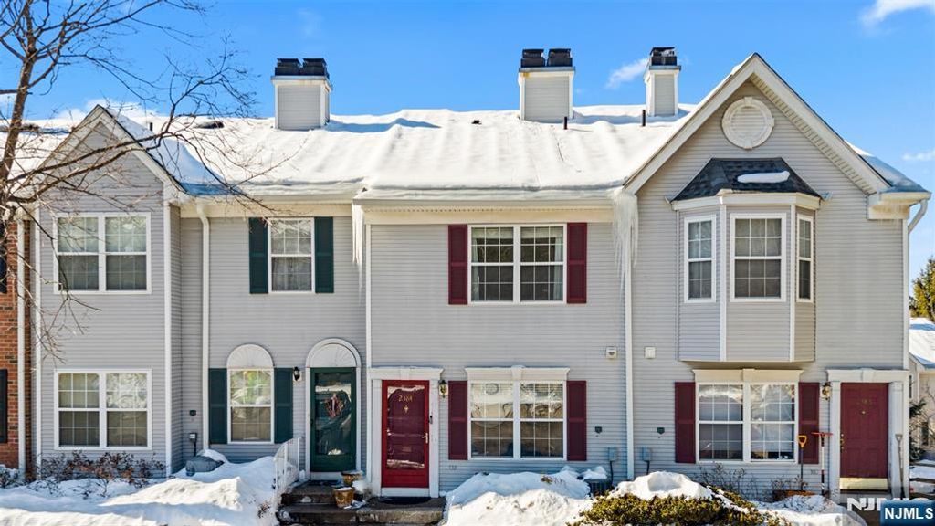 2384 Quill Court, Mahwah, NJ 07430