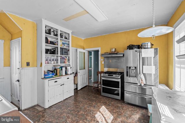 49 UNION ST, Mount Holly, NJ 08060