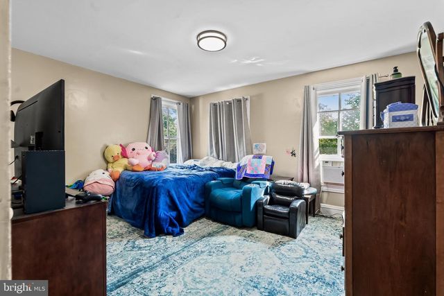 49 UNION ST, Mount Holly, NJ 08060